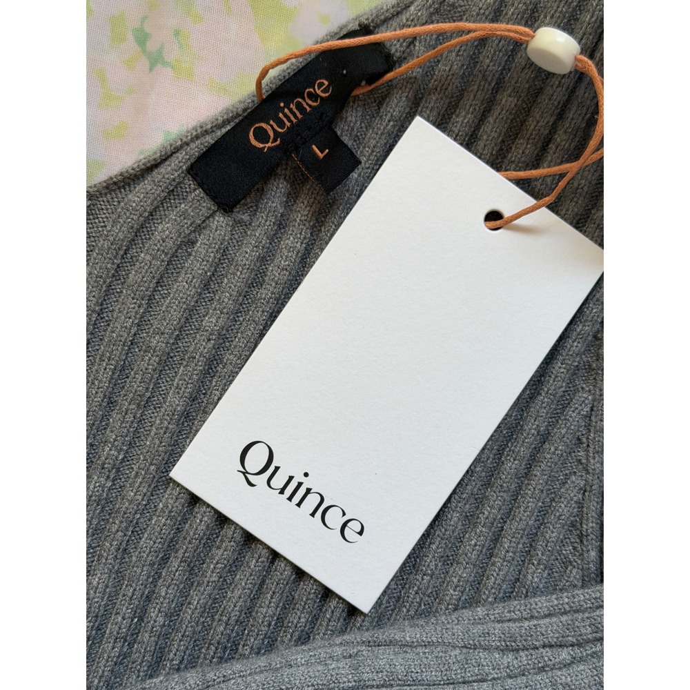 NWT Quince | Eco-Knit Cropped Sweater Tank Large Heather Grey V-Neck Ribbed Rib - Picture 4 of 8